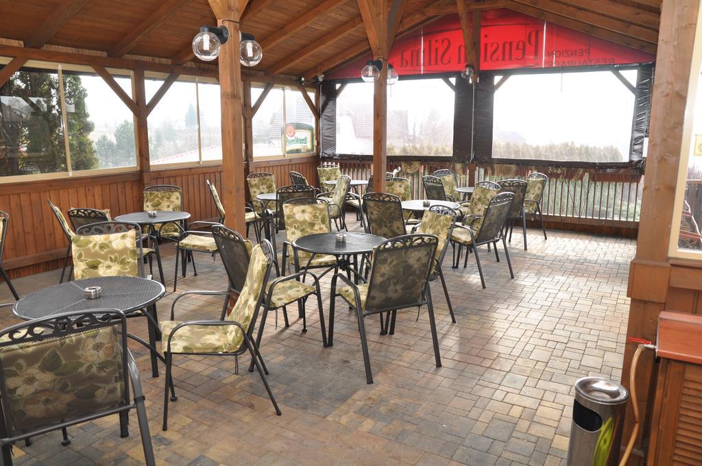 Pension & Restaurant Silma With Wellness Rychvald Luaran gambar