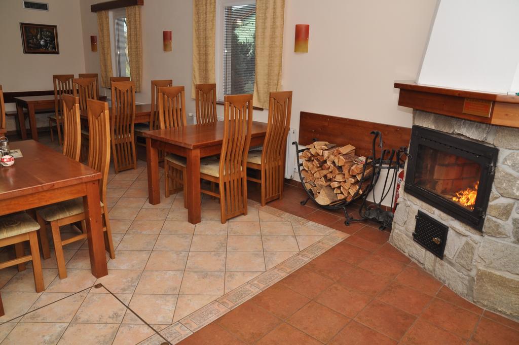 Pension & Restaurant Silma With Wellness Rychvald Luaran gambar
